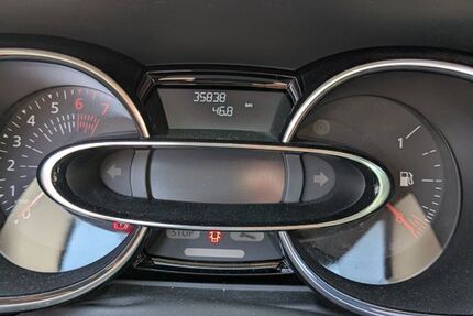 Renault Clio 36.000 km 9.998 &euro; Moormerland 26802