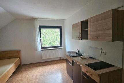 1 Zimmerwohnung Dachgeschoss