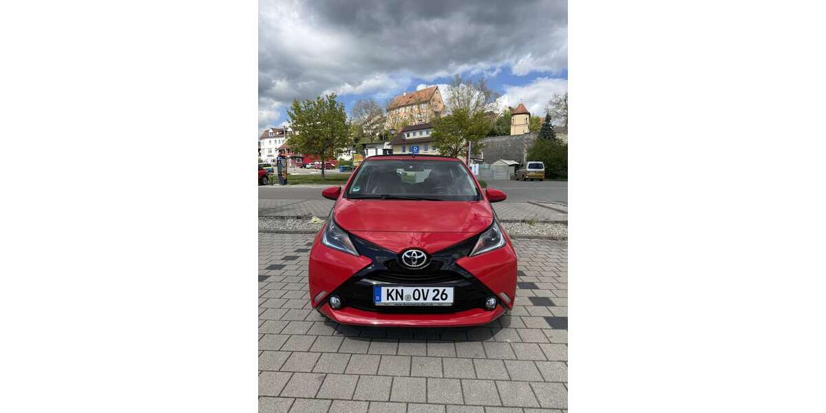 Toyota Aygo 77.510 km 7.000 &euro; Eigeltingen 78253