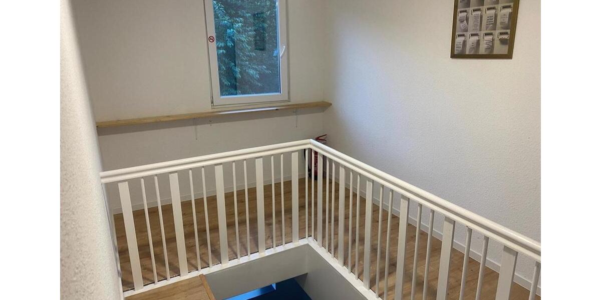 Reihenhaus Finnentrop - 8 Zimmer, 230 m&sup2;, 1.840&euro; | Angebot:26196884