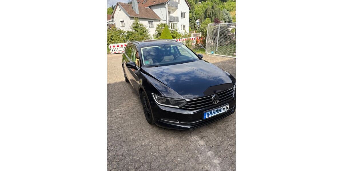 VW Passat Variant 147.828 km 13.199 &euro; Ortenberg 77799