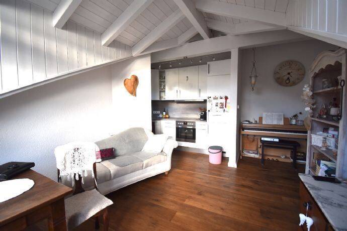 Etagenwohnung Waldshut-Tiengen Waldshut - 2 Zimmer, 44 m&sup2;, 154.000&euro; | Angebot:26358616