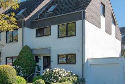 Haus zum Kaufen in Friedrichsdorf 690.000 € 159 m² 5 zimmer