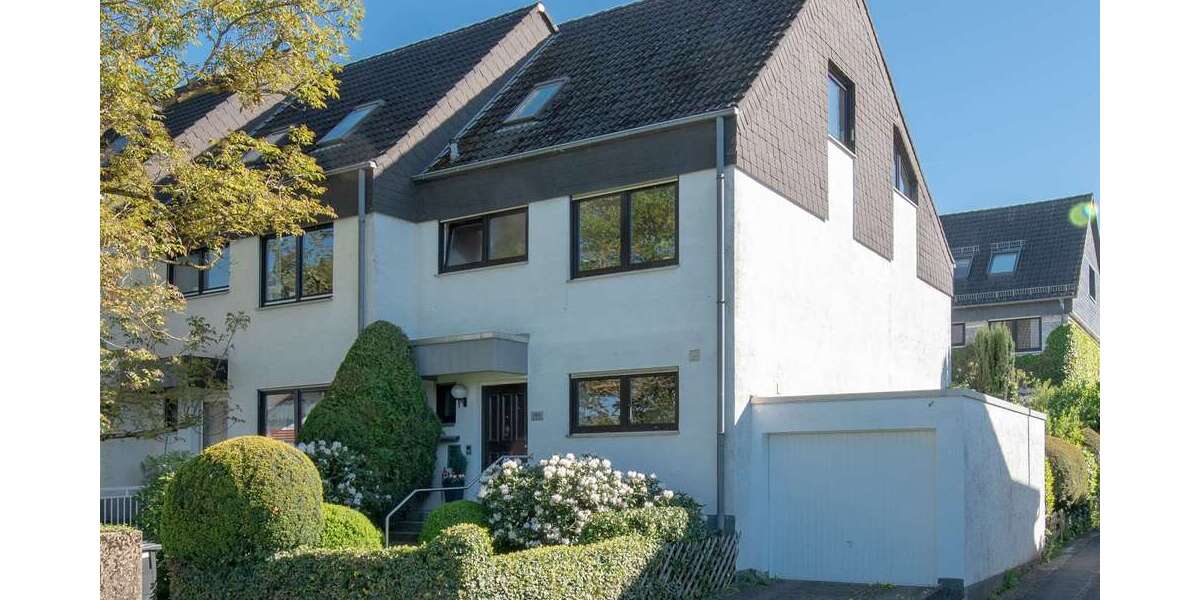 Haus zum Kaufen in Friedrichsdorf 690.000 € 159 m² 5 zimmer