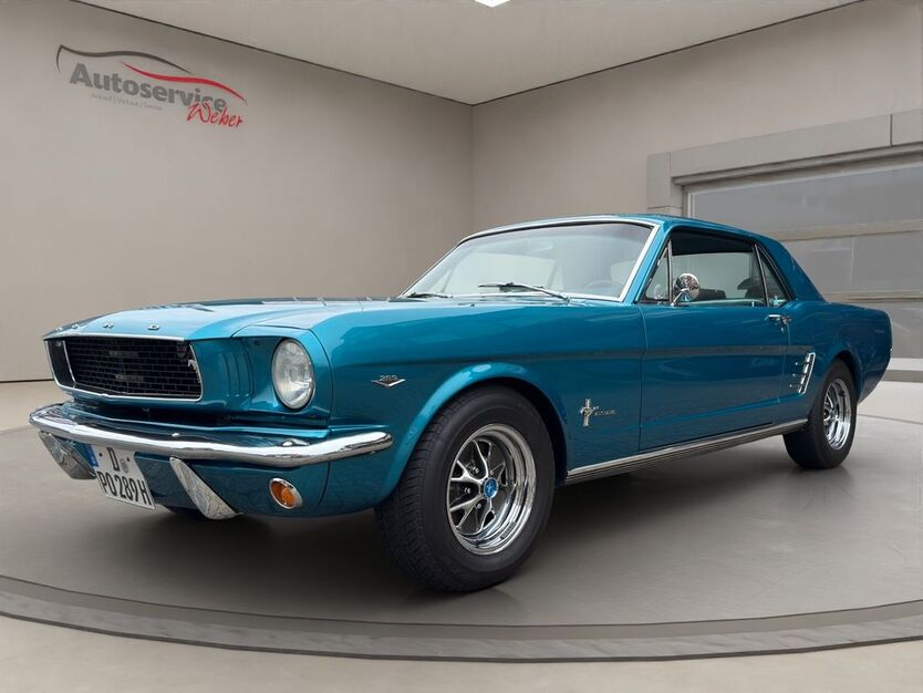 Ford Mustang 83.381 km 33.990 € Düsseldorf 40235