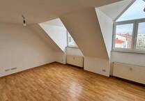 Renoviertes 2,5 Zimmer App. auf 2 Wohnebenen -DG- 90763 Fürth