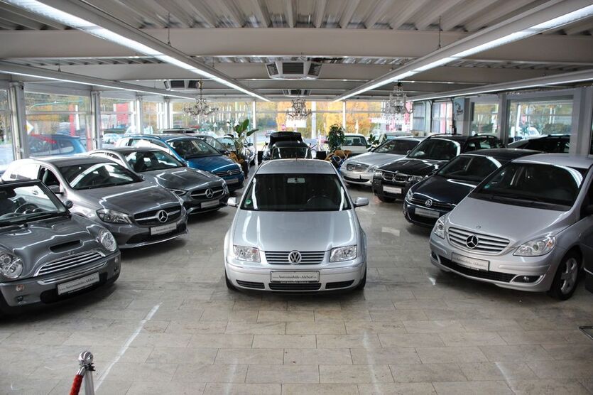 VW Bora 115.000 km 3.990 € Essen 45356