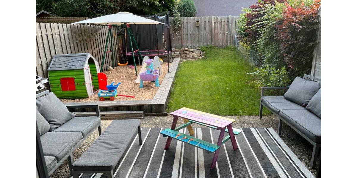 Reihenhaus Großbottwar - 4.5 Zimmer, 100 m&sup2;, 1.550&euro; | Angebot:24841453