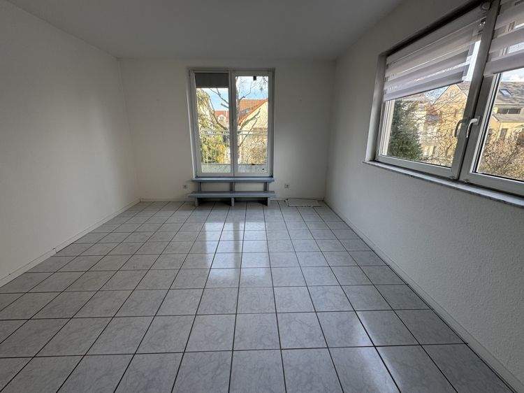 Etagenwohnung Mannheim Neckarau - 3 Zimmer, 84 m&sup2;, 1.200&euro; | Angebot:24789619