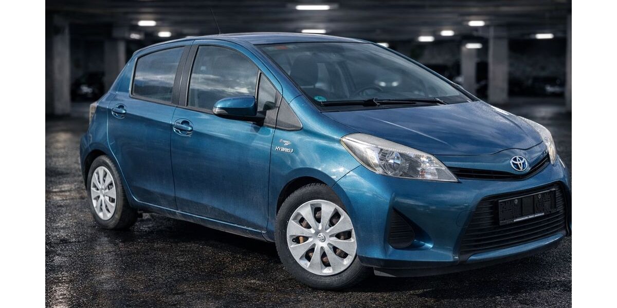 Toyota Yaris 130.000 km 6.400 &euro; Winterbach 73650