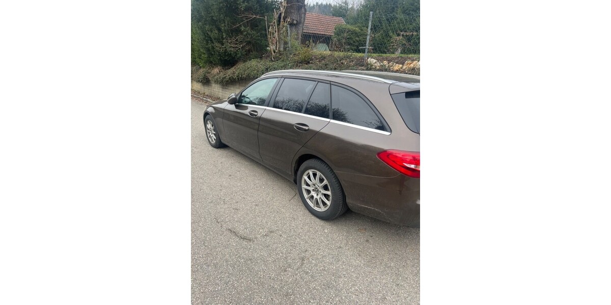 Mercedes-Benz C 200 274.800 km 14.500 &euro; Wartenberg 85456