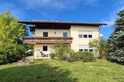 Haus zum Kaufen in Palling 749.000 € 186 m² 7 zimmer