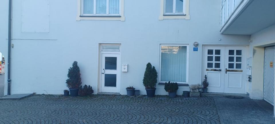 BüroLadenPraxis im EG in Gangkofen 72qm. 5 zimmer