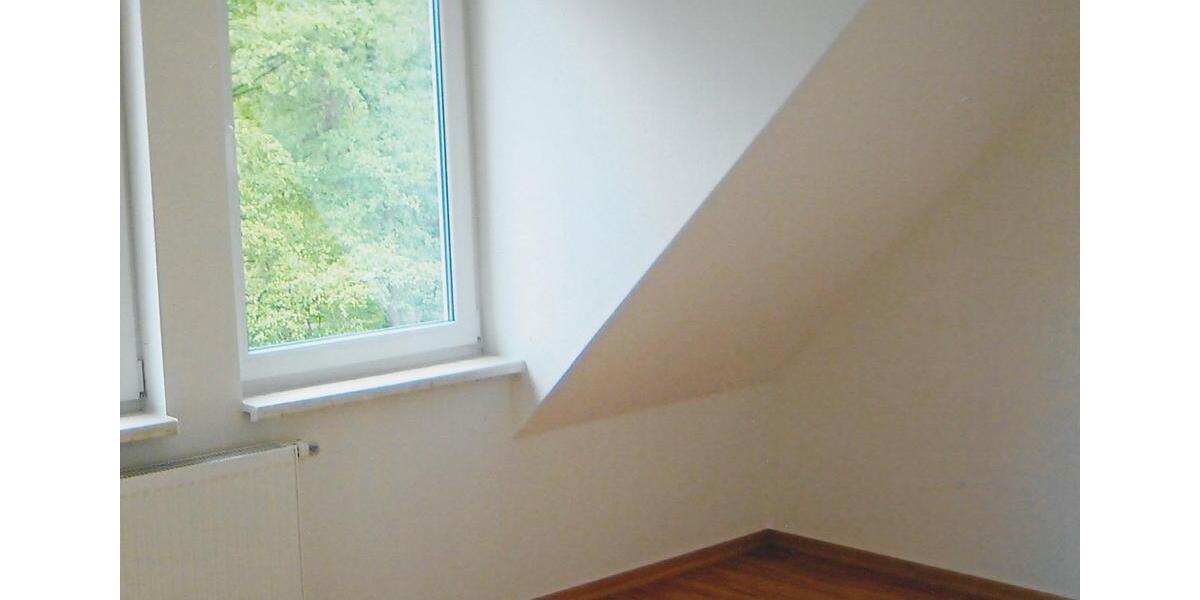 Dachgeschoßwohnung Harztor - 3 Zimmer, 135 m&sup2;, 840&euro; | Angebot:26323081