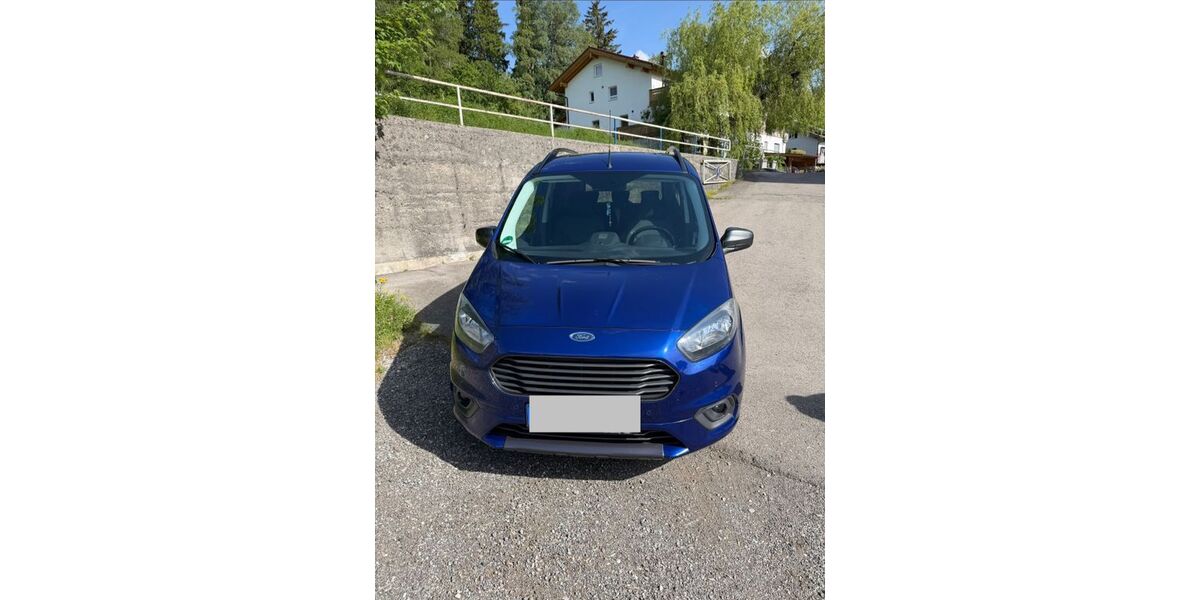 Ford Tourneo Courier 76.067 km 14.600 &euro; Pfronten 87459