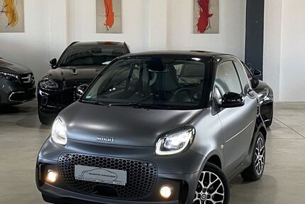 Smart ForTwo 4.897 km 16.490 € Frankfurt 60386