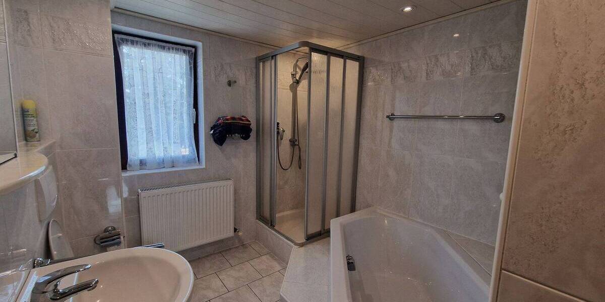 Reihenmittelhaus Fürth Unterfürberg - 6 Zimmer, 130 m&sup2;, 379.000&euro; | Angebot:19301910