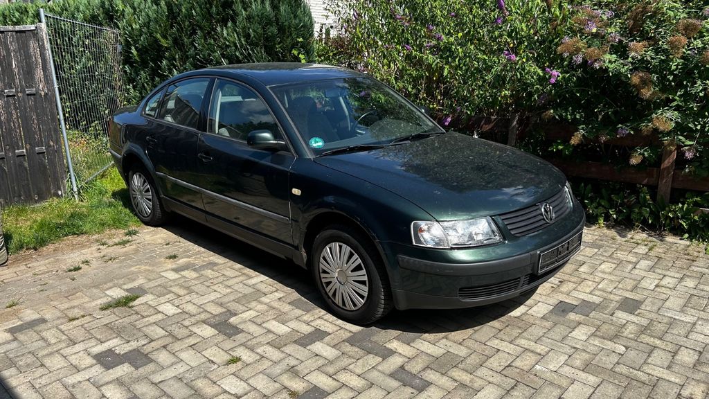 VW Passat 288.345 km 750 &euro; Hemsbünde 27386