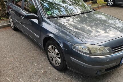 Renault Laguna 220.122 km 1.500 &euro; Berlin 12687