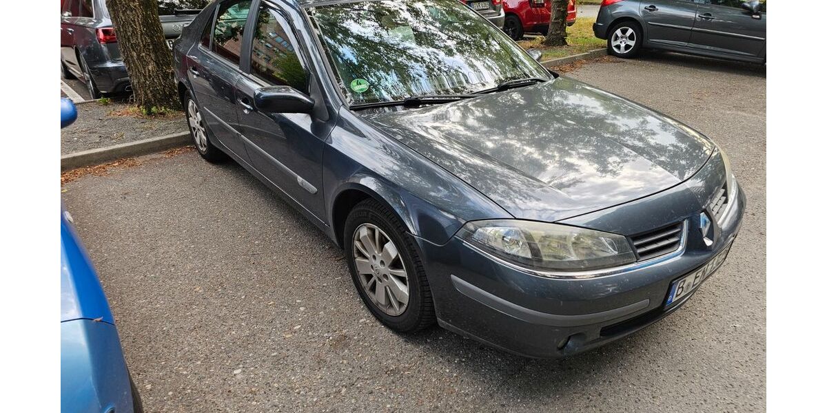 Renault Laguna 220.122 km 1.500 &euro; Berlin 12687