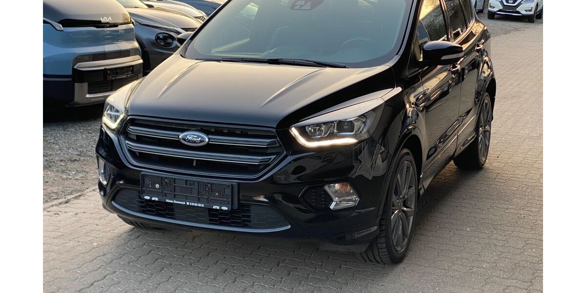 Ford Kuga 144.000 km 16.990 &euro; Seevetal 21218