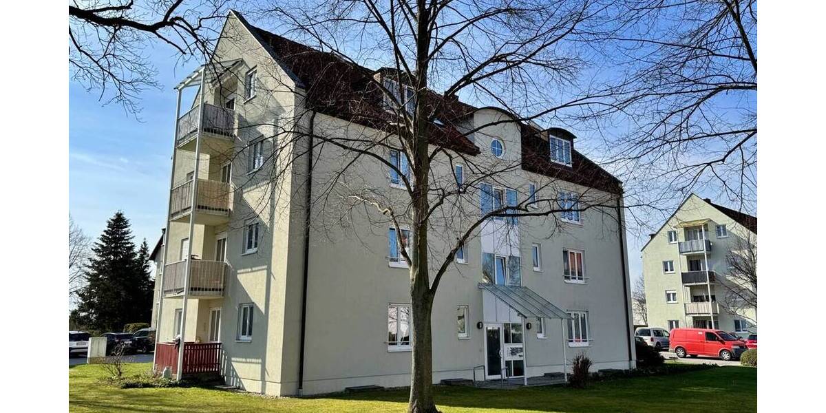 Etagenwohnung Bischofswerda - 3 Zimmer, 72 m&sup2;, 94.000&euro; | Angebot:26117724