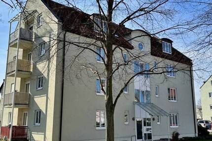 Wohnung Bischofswerda - 3 Zimmer, 72 m&sup2;, 94.000&euro; | Angebot:26117724