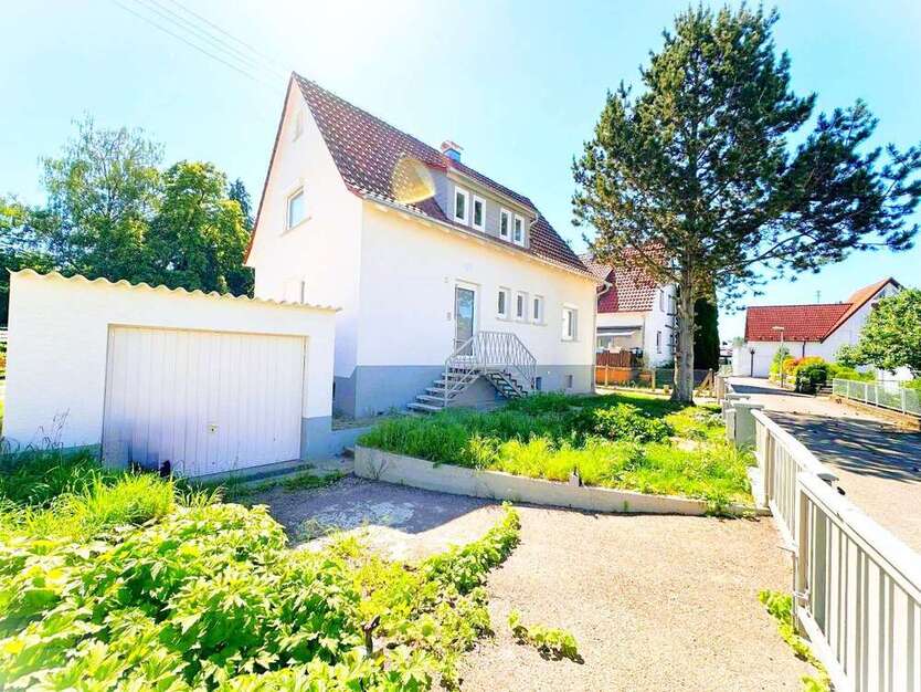 Haus zum Kaufen in Kirchheim unter Teck 638.000 € 121 m² 5 zimmer