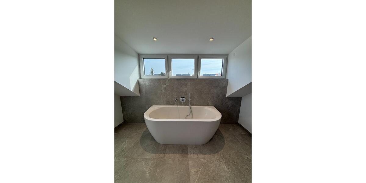 Einfamilienhaus Geisenfeld - 3 Zimmer, 100 m&sup2;, 1.650&euro; | Angebot:25972039