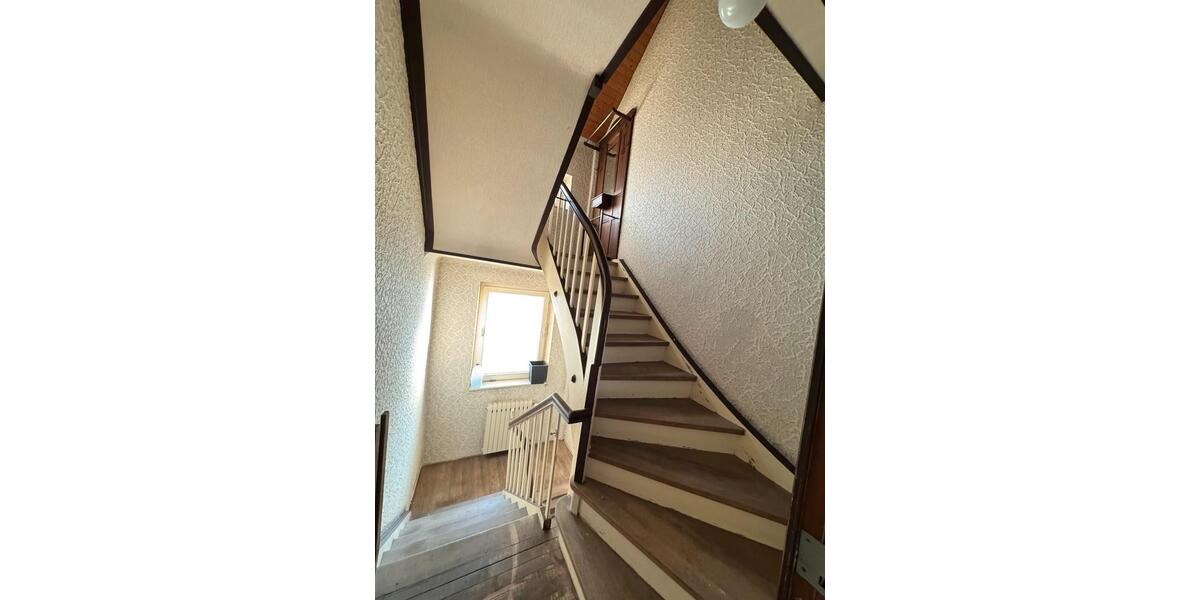 Mehrfamilienhaus, Wohnhaus Neunkirchen - 7 Zimmer, 175 m&sup2;, 200.000&euro; | Angebot:27027318