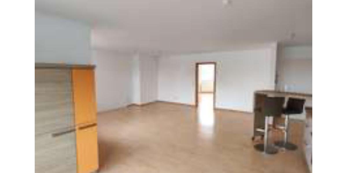 Etagenwohnung Herten Bertlich - 5 Zimmer, 144 m&sup2;, 1.075&euro; | Angebot:25342933