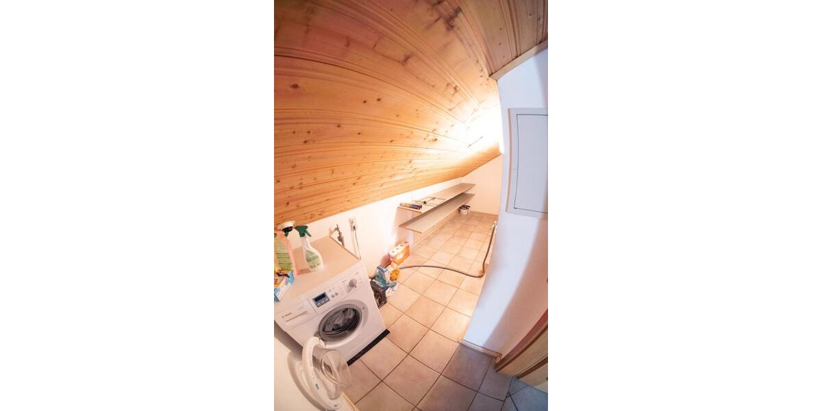 Dachgeschoßwohnung Grafling - 4 Zimmer, 107 m&sup2;, 750&euro; | Angebot:26548473