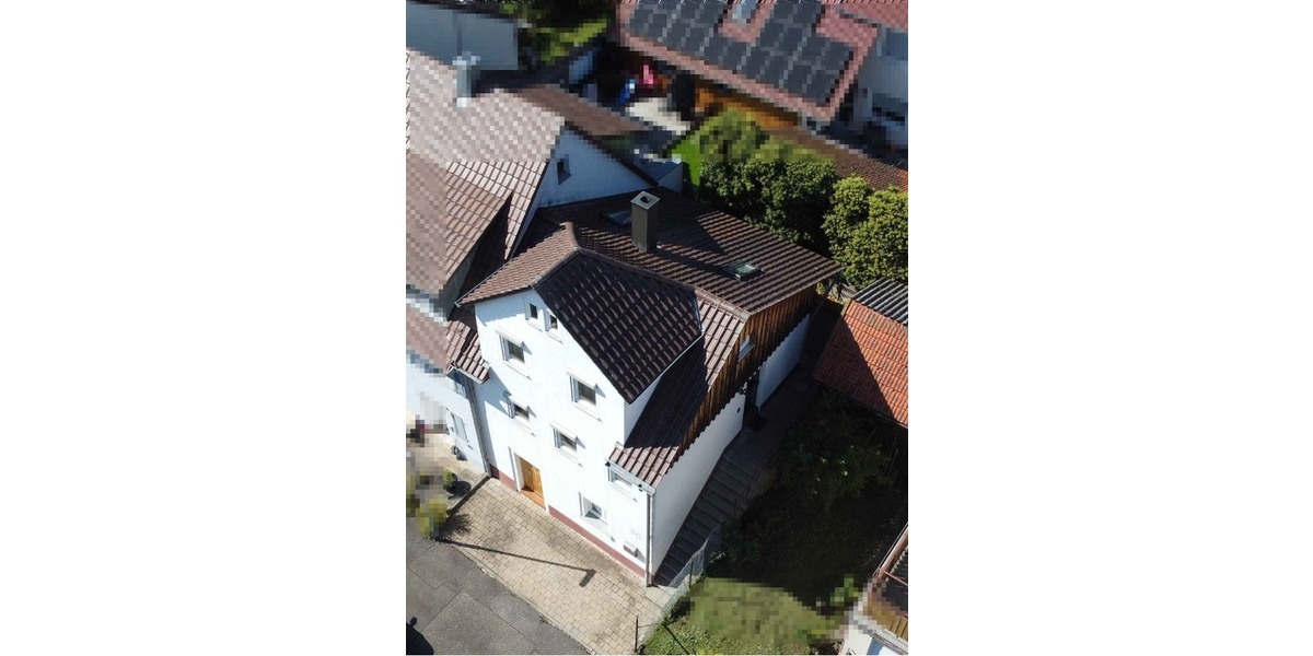 zentral Leben – stilvolle Doppelhaushälfte mit begehbarem Kleiderschrank 2 zimmer