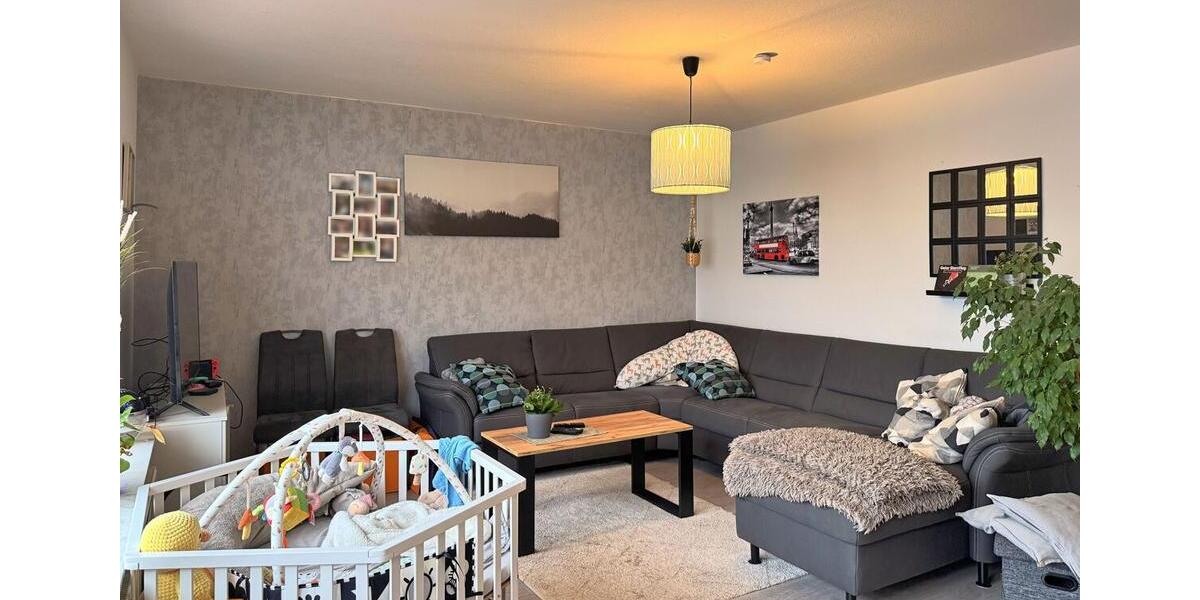 Gepflegte Doppelhaushälfte mit Garten, Garage & Carport in absolut zentraler Lage von Ostgroßefehn 4 zimmer