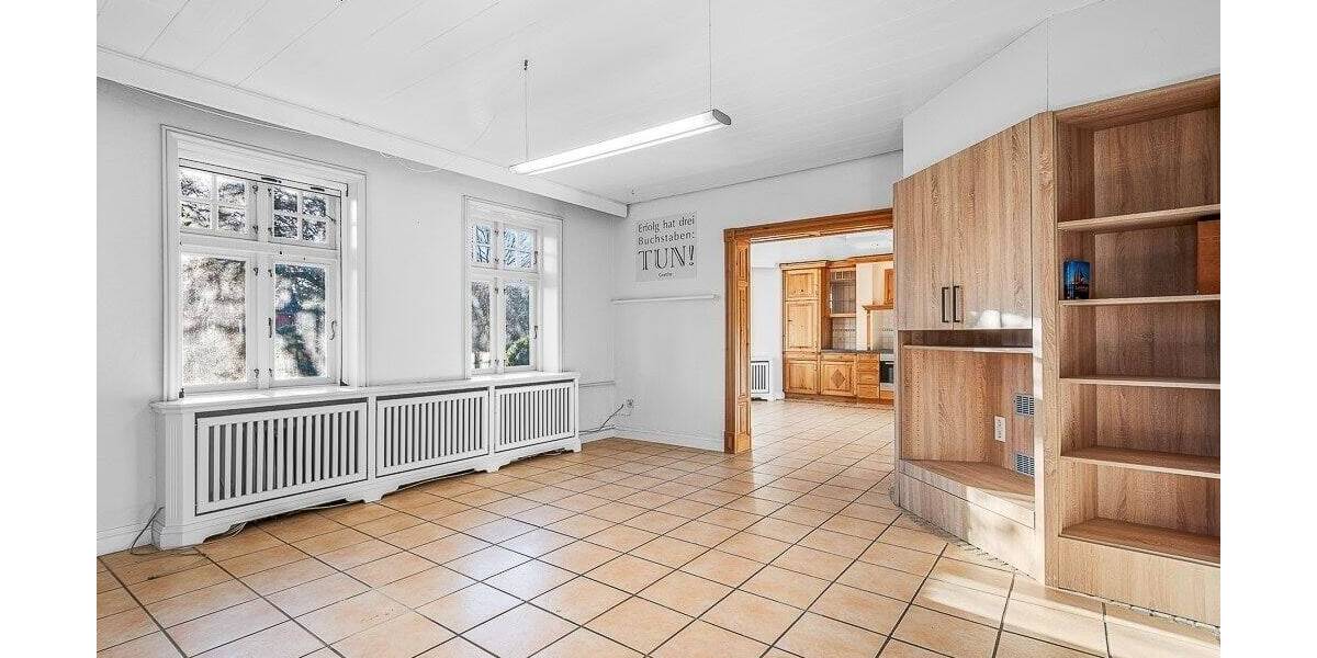 Einfamilienhaus Braderup - 6 Zimmer, 300 m&sup2;, 398.000&euro; | Angebot:25706549