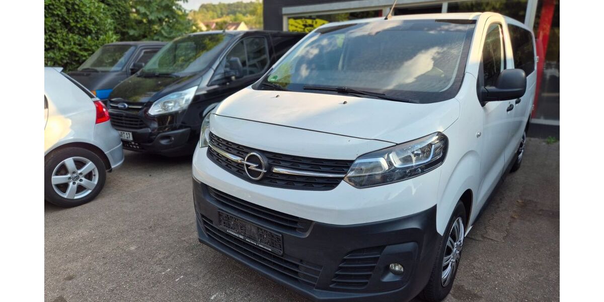 Opel Vivaro 200.000 km 11.900 &euro; Schiffweiler 66578