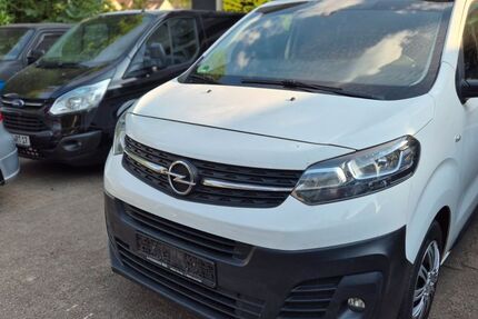 Opel Vivaro 267.000 km 9.900 &euro; Schiffweiler 66578