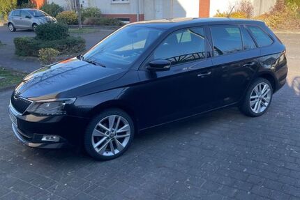 Skoda Fabia 76.856 km 11.650 &euro; Lippstadt 59557