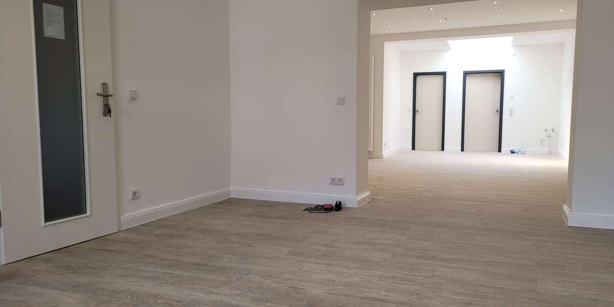 Etagenwohnung Liebenwalde - 2 Zimmer, 80 m&sup2;, 900&euro; | Angebot:26866840