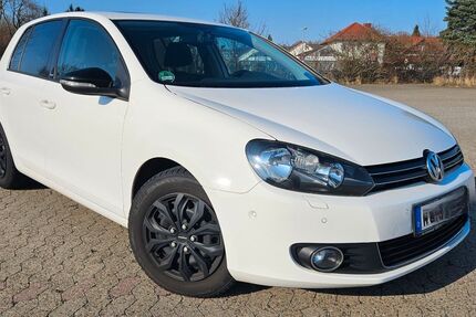 VW Golf 94.500 km 8.150 &euro; Wolfsburg 38444