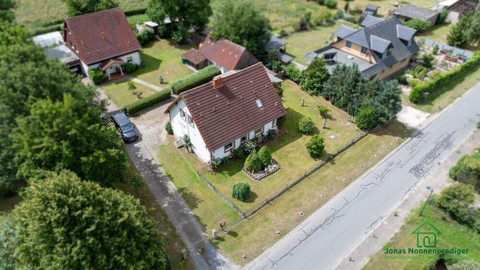 Einfamilienhaus mit Garten - für den Käufer provisionsfrei 5 zimmer
