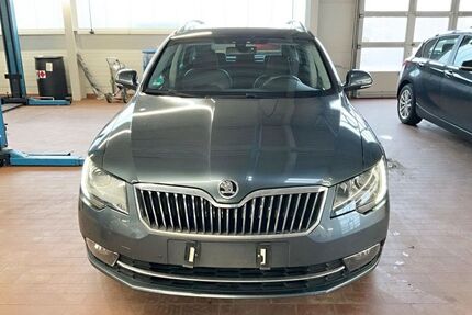 Skoda Superb 167.802 km 5.500 &euro; Bonn 53177