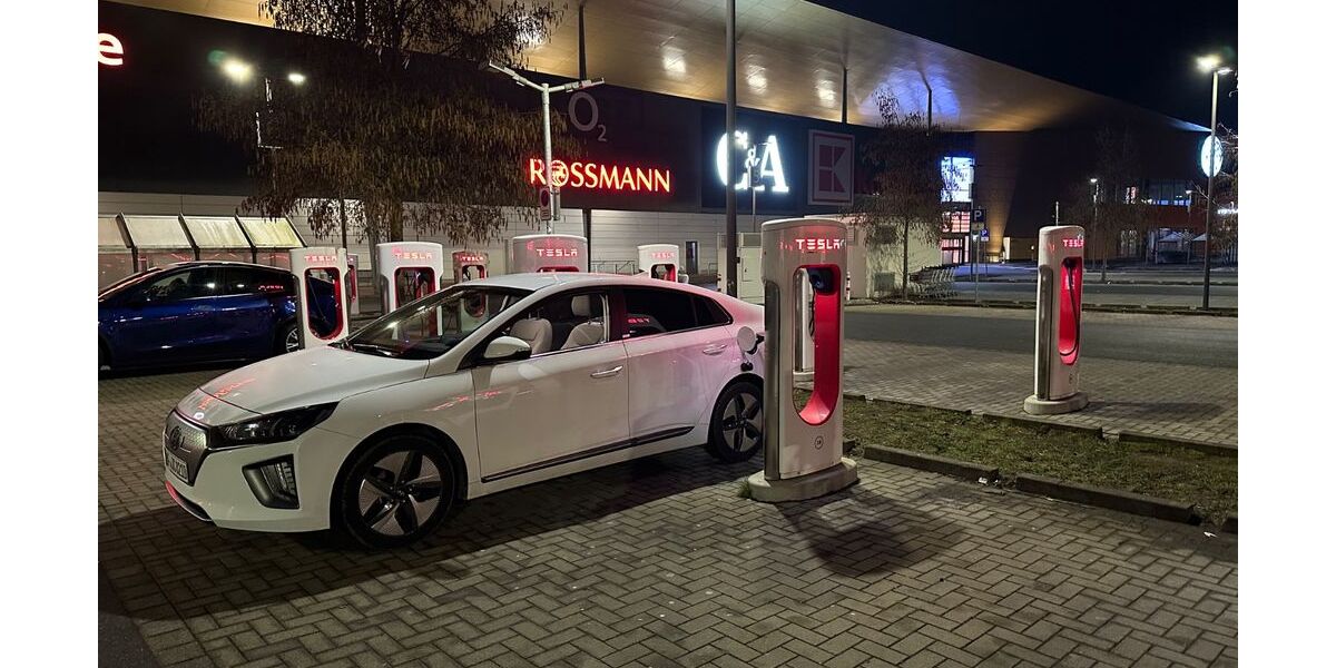 Hyundai IONIQ 39.000 km 15.900 &euro; Vlotho 32602