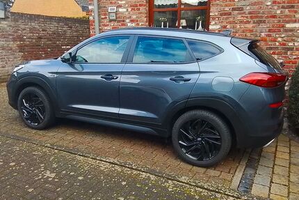Hyundai TUCSON 86.000 km 21.250 &euro; Eschweiler 52249