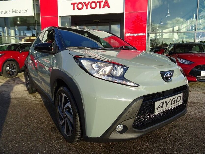 Aygo (X)