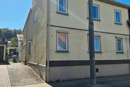 Haus Waltershausen - 6 Zimmer, 160 m&sup2;, 89.000&euro; | Angebot:23174286