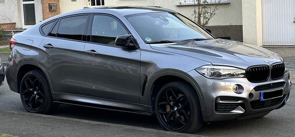 BMW X6 M50