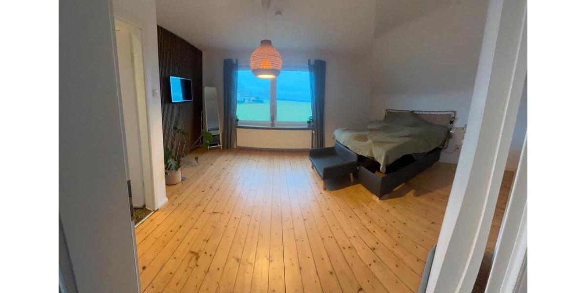 Einfamilienhaus Mönchengladbach West - 5 Zimmer, 140 m&sup2;, 1.800&euro; | Angebot:24735646