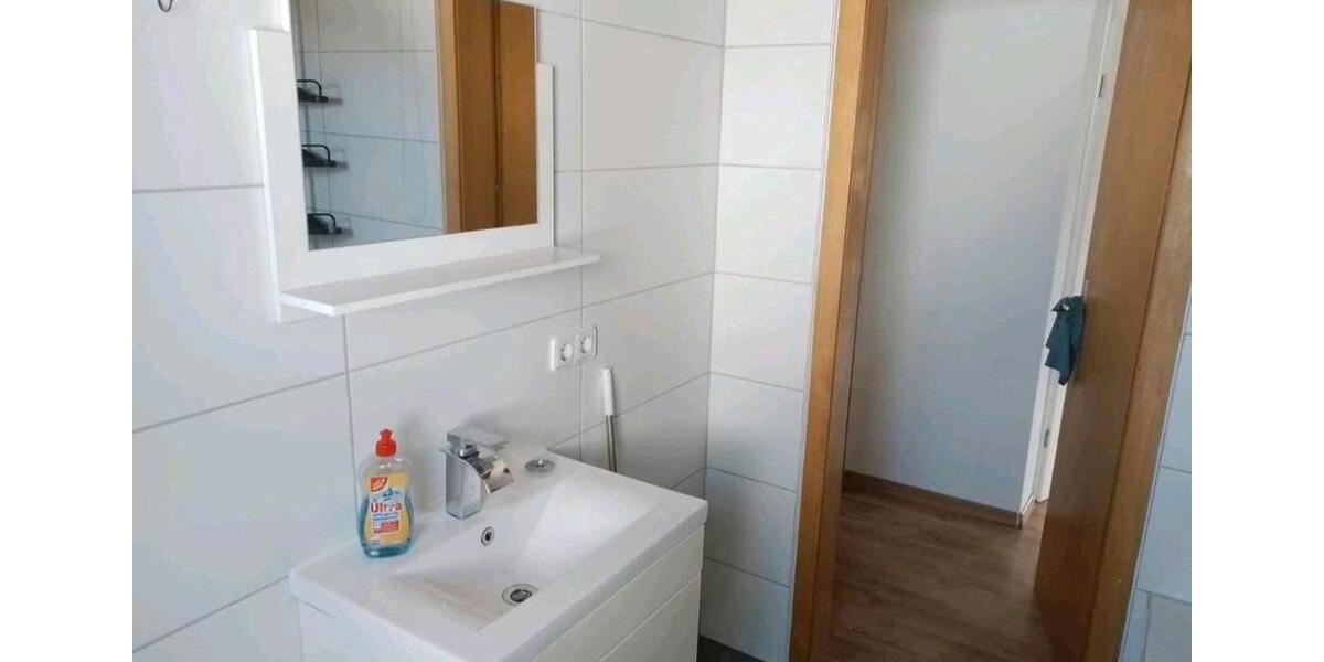 Dachgeschoßwohnung Neustadt (Hessen) - 3 Zimmer, 80 m&sup2;, 810&euro; | Angebot:26397976