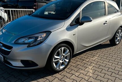 Opel Corsa 32.566 km 9.900 &euro; Oelsnitz 09376
